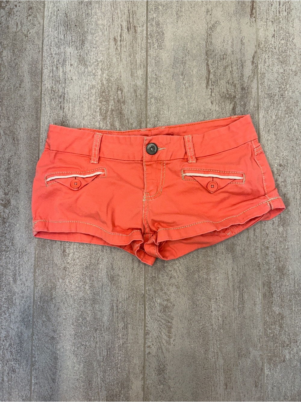 Vintage Unionbay Y2K Coral Low-Rise Shorts